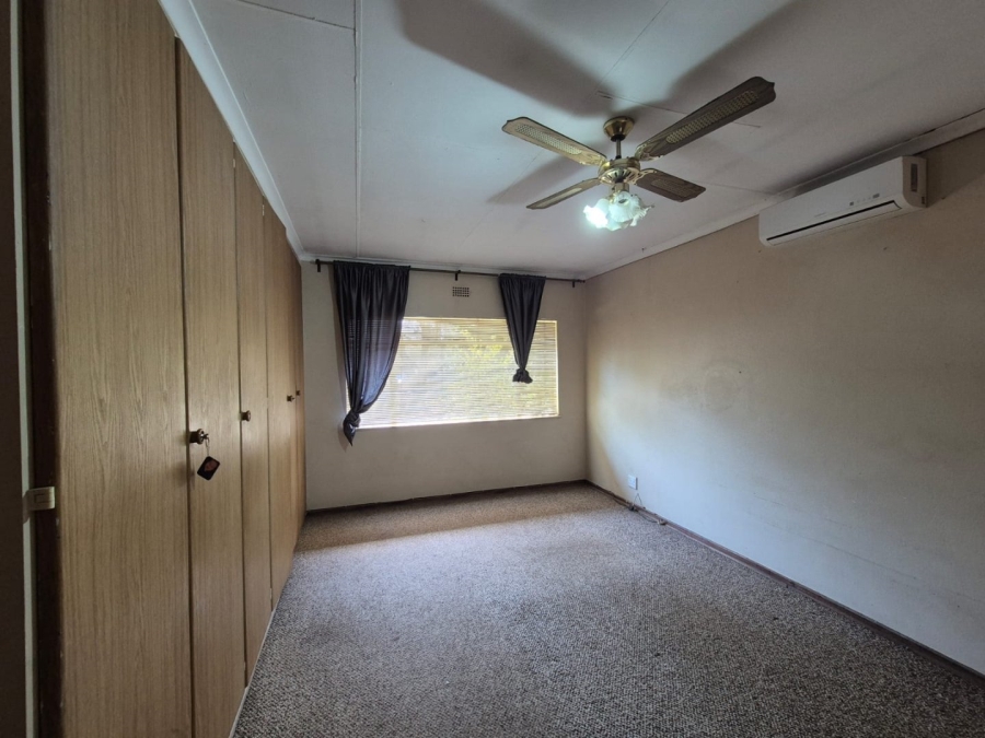 4 Bedroom Property for Sale in Vaalpark Free State